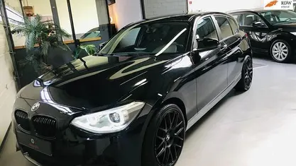 Zwart Gebruikt 2014 BMW 114 M Sport Hatchback | € 9.999 (Eerlijke prijs)