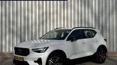 Wit Gebruikt 2025 Volvo XC40 Plus SUV | € 41.950 (Eerlijke prijs)