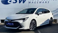 Wit Gebruikt 2021 Toyota Corolla Team Stationwagen | € 26.950 (Eerlijke prijs)