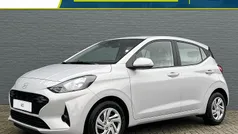 Grijs Nieuw 2025 Hyundai i10 Comfort Hatchback | € 22.115 (Eerlijke prijs)