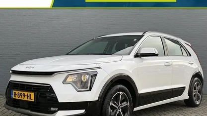 Wit Occasion 2022 Kia Niro SUV | € 26.835 (Eerlijke prijs)