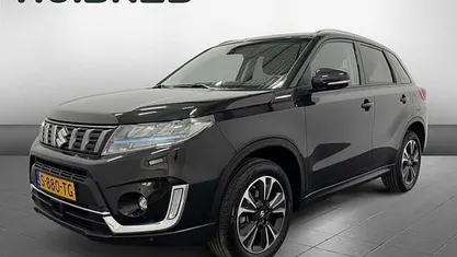 Gebruikt 2023 Suzuki Vitara Style SUV | € 26.950 (Eerlijke prijs)