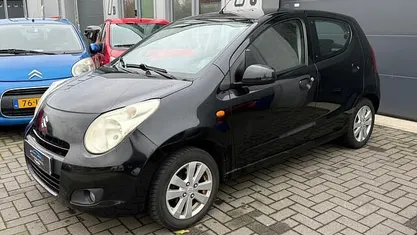 Occasion Suzuki Alto 68 PK (50 kW) 2010 Zwart (metallic) Hatchback