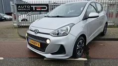 Grijs, metallic lak Gebruikt 2019 Hyundai i10 Comfort Hatchback | € 9.995 (Eerlijke prijs)