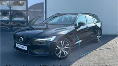 Zwart Gebruikt 2021 Volvo V60 R-Design Stationwagen | € 32.990 (Goede deal)