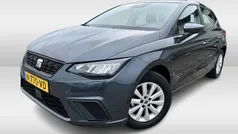 Grijs Gebruikt 2022 Seat Ibiza Style Hatchback | € 15.950 (Eerlijke prijs)