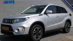 Gebruikt 2020 Suzuki Vitara Style SUV | € 20.690 (Eerlijke prijs)