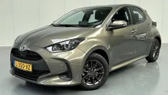 (6x1) Gebruikt 2021 Toyota Yaris Hybrid Active Hatchback | € 20.950 (Eerlijke prijs)