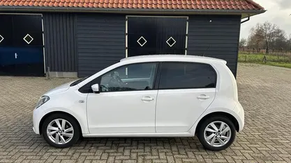 Occasion 2016 Seat Mii CONNECT Hatchback | € 7.999 (Eerlijke prijs)