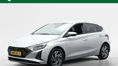 Grijs Gebruikt 2024 Hyundai i20 Comfort Hatchback | € 20.245 (Eerlijke prijs)