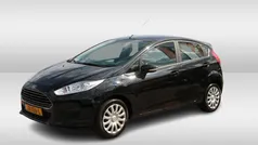 Zwart Gebruikt 2016 Ford Fiesta Style Hatchback | € 6.250 (Eerlijke prijs)