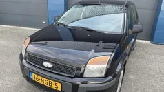 Zwart Gebruikt 2010 Ford Fusion Cool & Sound Edition MPV | € 2.795 (Eerlijke prijs)