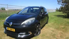 Zwart Gebruikt 2014 Renault Scénic III Bose Edition MPV | € 4.950 (Goede deal)
