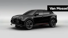 Nieuw 2025 Alfa Romeo Junior Edizione Speciale SUV | € 38.269 (Eerlijke prijs)
