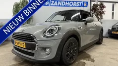 Grijs Gebruikt 2018 Mini ONE Hatchback | € 14.995 (Eerlijke prijs)