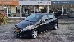 Zwart Gebruikt 2012 Peugeot 208 Active Hatchback | € 5.950 (Eerlijke prijs)