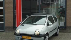 Gebruikt 2000 Renault Twingo Expression Hatchback | € 1.295 (Eerlijke prijs)