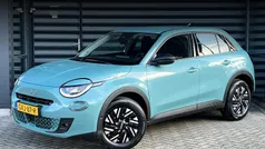 Blauw Nieuw 2024 Fiat 600 Urban SUV | € 27.395 (Goede deal)