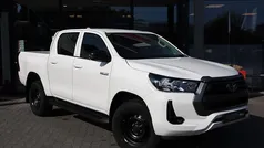 Wit Nieuw 2025 Toyota HiLux Comfort Pickup | € 39.999 (Super prijs)