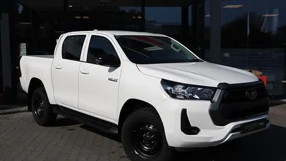 Wit Nieuw 2025 Toyota HiLux Comfort Pickup | € 39.999 (Super prijs)