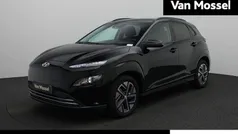 Zwart Gebruikt 2023 Hyundai Kona SUV | € 22.400 (Eerlijke prijs)