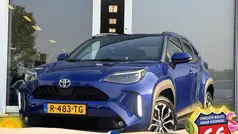 (8w7) Gebruikt 2022 Toyota Yaris Cross SUV | € 25.900 (Eerlijke prijs)
