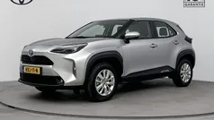 Grijs Gebruikt 2023 Toyota Yaris Cross Active SUV | € 27.445 (Eerlijke prijs)
