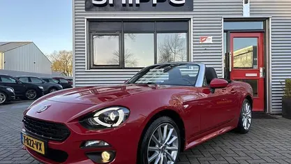 Rood Gebruikt 2018 Fiat 124 Spider Cabriolet | € 21.950 (Goede deal)