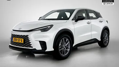 Occasion 2025 Lexus LBX Business Edition SUV | € 35.950 (Eerlijke prijs)