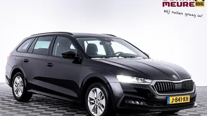Zwart Occasion 2020 Skoda Octavia Business Line Stationwagen | € 18.990 (Goede deal)