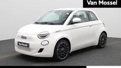 Gebruikt 2023 Fiat 500e La Prima Hatchback | € 24.900 (Eerlijke prijs)