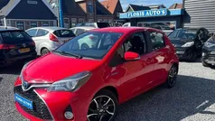 Rood Gebruikt 2016 Toyota Yaris Hatchback | € 10.945 (Goede deal)