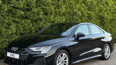 Zwart Gebruikt 2024 Audi A3 e-tron S-Line Hatchback | € 38.890 (Eerlijke prijs)