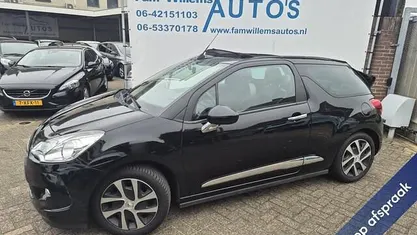 Zwart, metallic lak Gebruikt 2014 Citroën DS3 Cabriolet So Chic Cabriolet | € 6.969 (Goede deal)