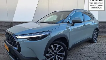 Gebruikt 2025 Toyota Corolla Cross Style SUV | € 36.900 (Eerlijke prijs)