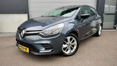 Grijs Gebruikt 2017 Renault Clio IV Hatchback | € 9.850 (Eerlijke prijs)
