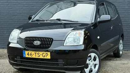 Zwart Gebruikt 2007 Kia Picanto Light Hatchback | € 1.745 (Eerlijke prijs)