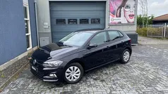 Zwart (metallic) Gebruikt 2018 VW Polo Comfortline Hatchback | € 8.995 (Eerlijke prijs)