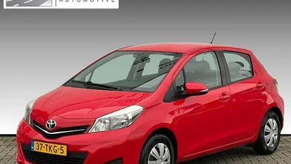 Gebruikt 2012 Toyota Yaris Hatchback | € 5.500 (Eerlijke prijs)