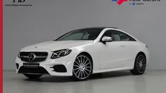 Wit (metallic) Gebruikt 2019 Mercedes E300 AMG Coupé | € 37.440 (Super prijs)