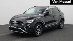Gebruikt 2022 VW T-Roc Style SUV | € 29.400 (Eerlijke prijs)