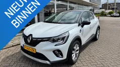 Gebruikt 2022 Renault Captur Intens SUV | € 21.945 (Eerlijke prijs)