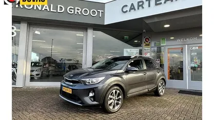 Gebruikt 2020 Kia Stonic SUV | € 16.799 (Eerlijke prijs)