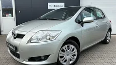 Grijs Gebruikt 2007 Toyota Auris Hatchback | € 4.440 (Eerlijke prijs)