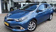 Gebruikt 2015 Toyota Auris Stationwagen | € 10.495 (Eerlijke prijs)