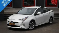 Wit Gebruikt 2017 Toyota Prius Hatchback | € 16.499 (Eerlijke prijs)