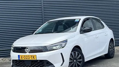 Occasion Opel Corsa 101 PK (74 kW) 2024 Wit Hatchback