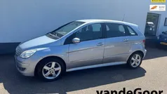 Blauw Gebruikt 2006 Mercedes B150 MPV | € 1.500 (Eerlijke prijs)