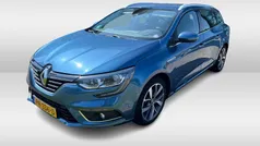 Blauw Gebruikt 2017 Renault Mégane GrandTour Bose Edition Stationwagen | € 9.950 (Eerlijke prijs)
