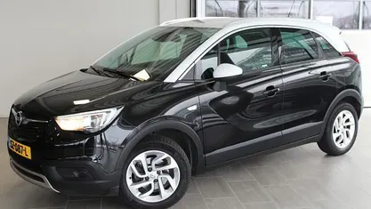 Zwart Gebruikt 2018 Opel Crossland X Innovation SUV | € 10.880 (Eerlijke prijs)